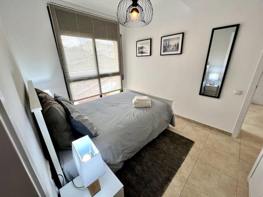 Acogedor Apartamento Entero ตาราสซา ภายนอก รูปภาพ